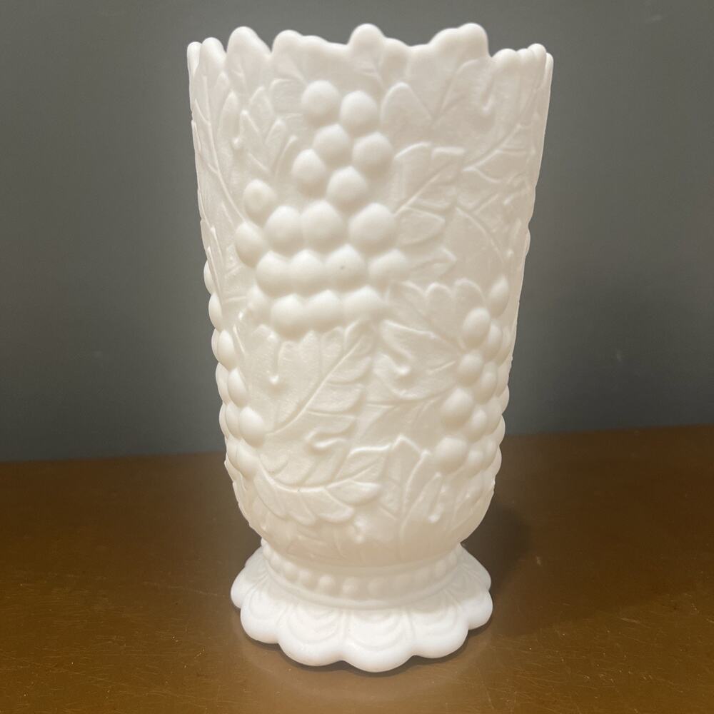 Imperial‎ Glass Milk Glass Grape Pattern 6" Vase